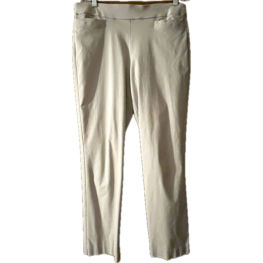 Pull-on Khaki pants with tapered legs